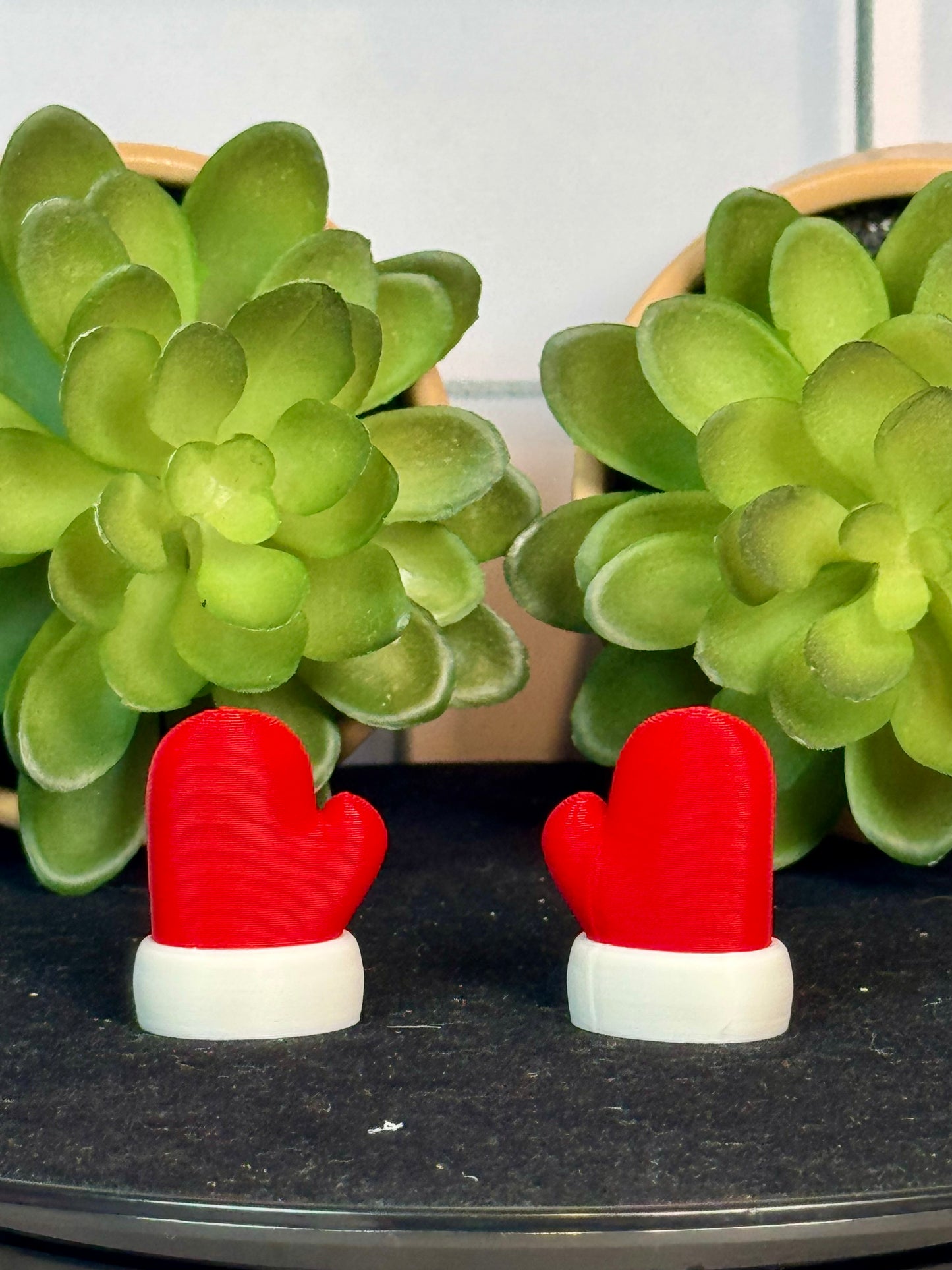 Santa's Gloves Mittens • Mini 3D Printed Articulated Animal • Flexi Animals • Christmas