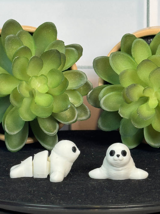Seal (White) • Mini 3D Printed Articulated Animal • Flexi Animals